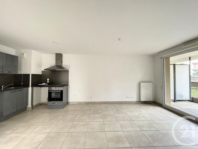 Appartement F2 à louer - 2 pièces - 41,15 m2 - Melun - 77 - ILE-DE-FRANCE