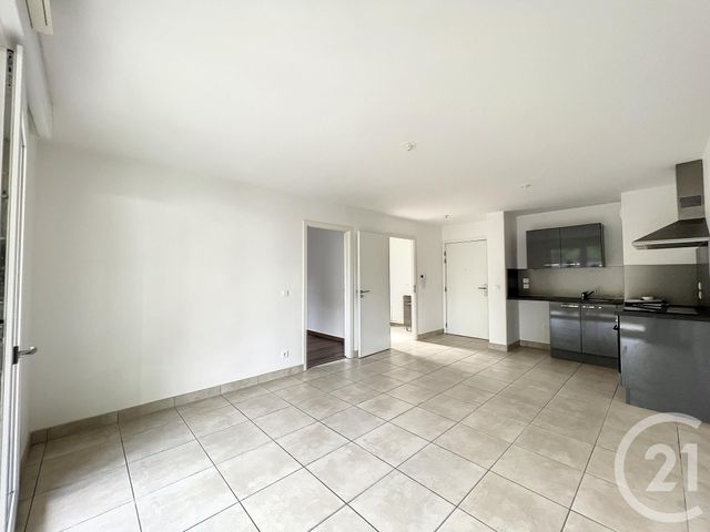 Appartement F2 à louer - 2 pièces - 41,15 m2 - Melun - 77 - ILE-DE-FRANCE