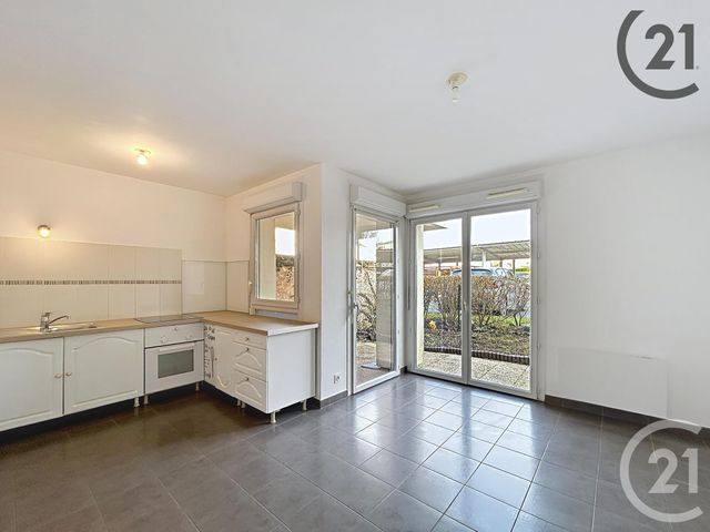 Appartement F1 à louer SAVIGNY LE TEMPLE