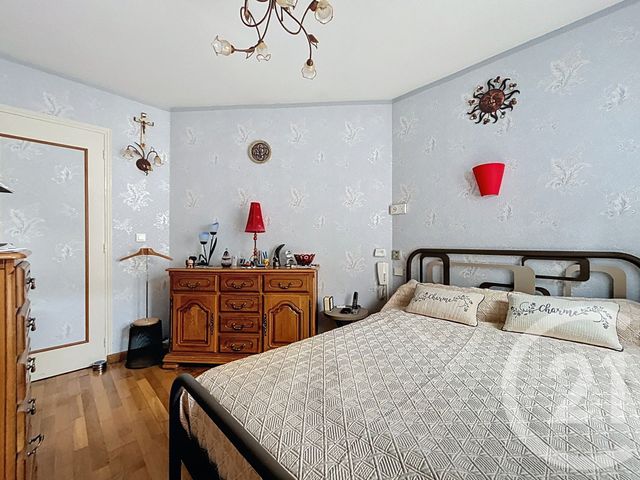 Appartement F2 à vendre - 2 pièces - 61,48 m2 - Melun - 77 - ILE-DE-FRANCE