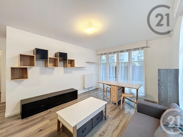 Appartement F2 &agrave; louer - 2 pi&egrave;ces - 46,66 m2 - Melun - 77 - ILE-DE-FRANCE