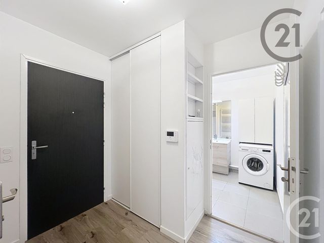 Appartement F2 &agrave; louer - 2 pi&egrave;ces - 46,66 m2 - Melun - 77 - ILE-DE-FRANCE