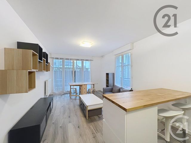 Appartement F2 &agrave; louer - 2 pi&egrave;ces - 46,66 m2 - Melun - 77 - ILE-DE-FRANCE