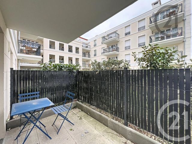 Appartement F2 &agrave; louer - 2 pi&egrave;ces - 46,66 m2 - Melun - 77 - ILE-DE-FRANCE
