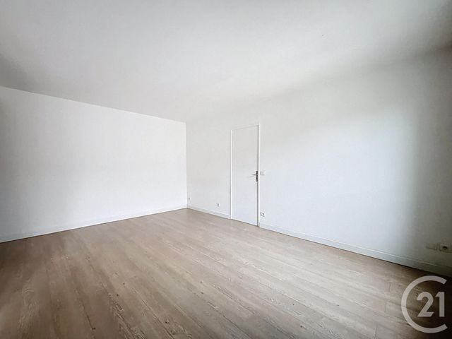 Appartement F2 &agrave; louer - 2 pi&egrave;ces - 42,71 m2 - Melun - 77 - ILE-DE-FRANCE