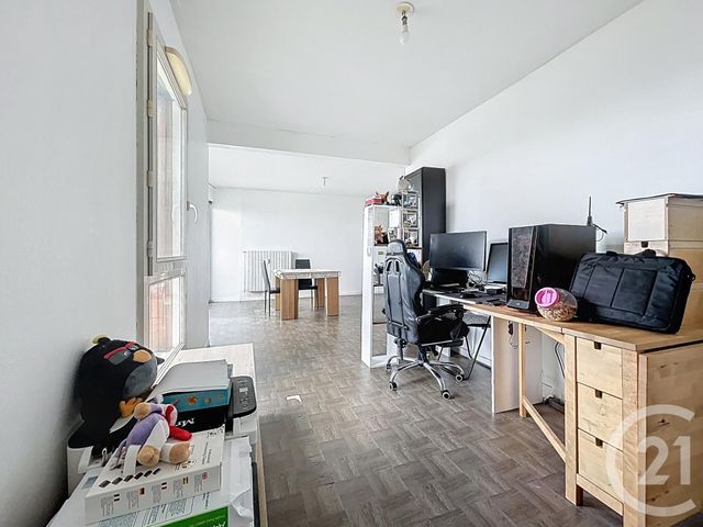 Appartement F4 &agrave; vendre - 4 pi&egrave;ces - 82,17 m2 - Le Mee Sur Seine - 77 - ILE-DE-FRANCE