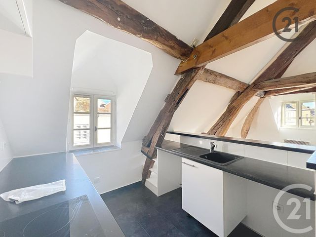 Afficher la photo en grand Appartement F2 à louer - 2 pièces - 35,03 m2 - Melun - 77 - ILE-DE-FRANCE