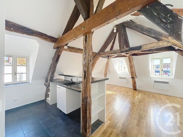 Appartement F2 à louer MELUN