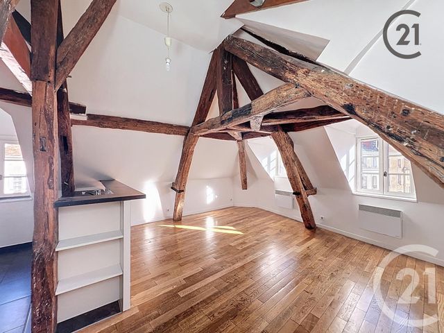 Afficher la photo en grand Appartement F2 à louer - 2 pièces - 35,03 m2 - Melun - 77 - ILE-DE-FRANCE