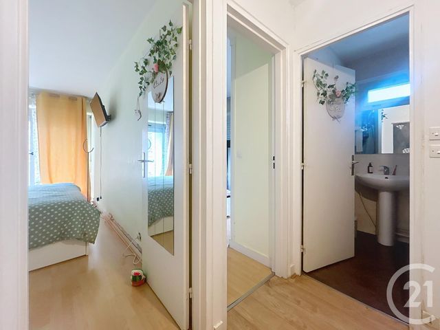 Appartement F3 &agrave; vendre - 4 pi&egrave;ces - 75,23 m2 - Melun - 77 - ILE-DE-FRANCE