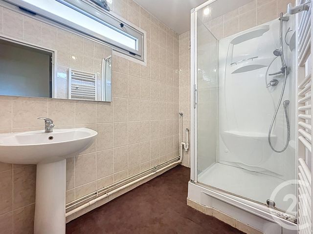 Appartement F3 &agrave; vendre - 4 pi&egrave;ces - 75,23 m2 - Melun - 77 - ILE-DE-FRANCE