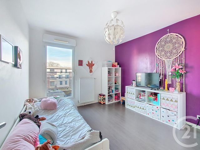 Appartement &agrave; vendre - 4 pi&egrave;ces - 89,88 m2 - Dammarie Les Lys - 77 - ILE-DE-FRANCE