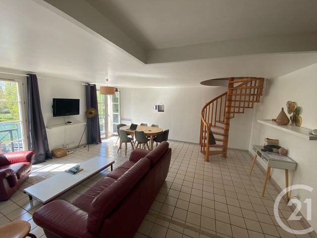 Appartement F5 à vendre - 5 pièces - 107 m2 - Melun - 77 - ILE-DE-FRANCE