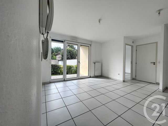 Appartement F2 &agrave; louer - 2 pi&egrave;ces - 35,70 m2 - Melun - 77 - ILE-DE-FRANCE