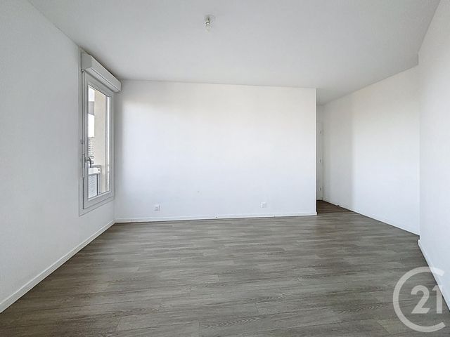 Appartement F3 à louer - 3 pièces - 62,90 m2 - Melun - 77 - ILE-DE-FRANCE