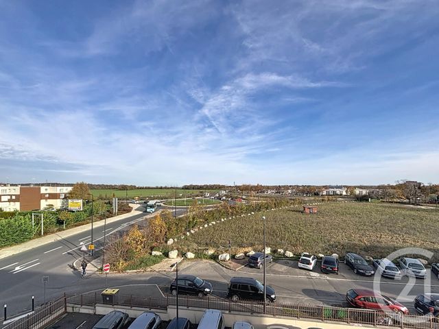 Appartement F3 à louer - 3 pièces - 62,90 m2 - Melun - 77 - ILE-DE-FRANCE