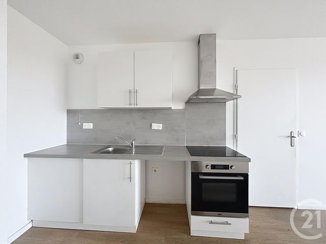 Appartement F3 à louer - 3 pièces - 62,90 m2 - Melun - 77 - ILE-DE-FRANCE