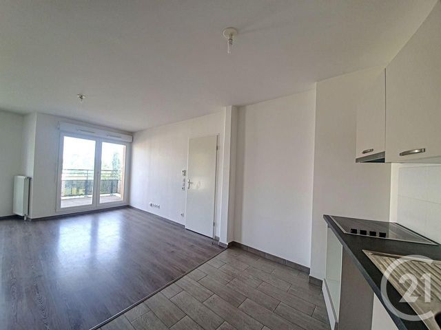 Appartement F2 à louer - 2 pièces - 49,20 m2 - Dammarie Les Lys - 77 - ILE-DE-FRANCE