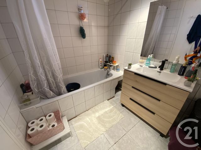 Appartement F2 &agrave; vendre - 2 pi&egrave;ces - 57 m2 - Dammarie Les Lys - 77 - ILE-DE-FRANCE