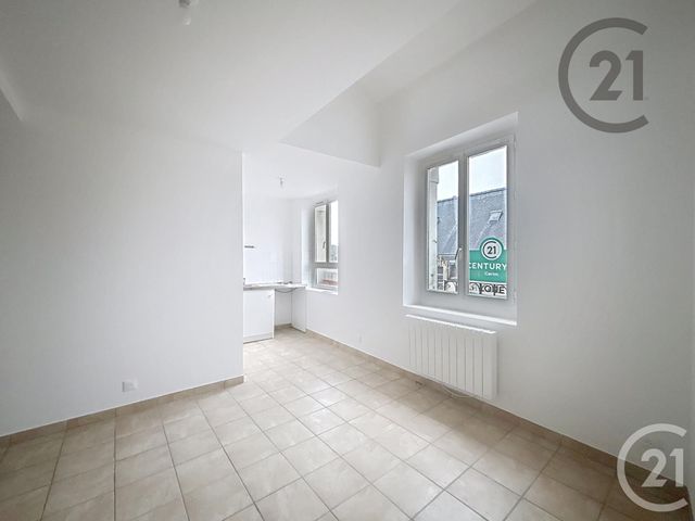 Appartement Duplex à louer - 2 pièces - 23,44 m2 - Melun - 77 - ILE-DE-FRANCE
