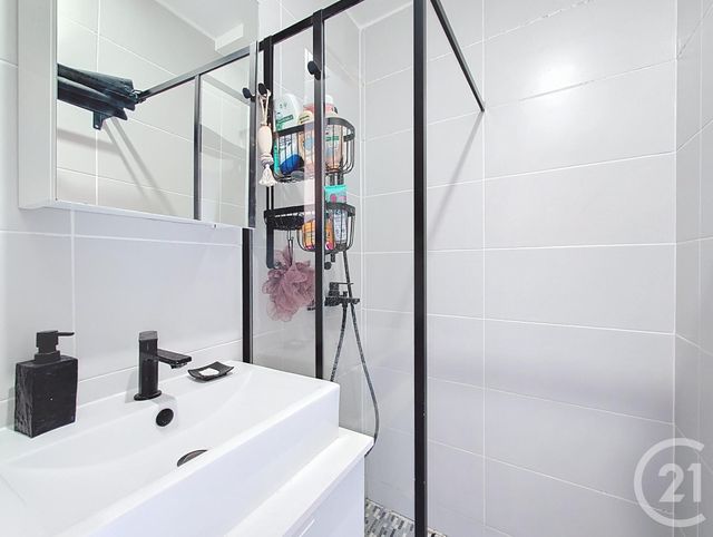 Appartement &agrave; vendre - 2 pi&egrave;ces - 37,89 m2 - 77 - ILE-DE-FRANCE