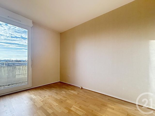 Appartement F4 &agrave; vendre - 4 pi&egrave;ces - 83,85 m2 - Melun - 77 - ILE-DE-FRANCE