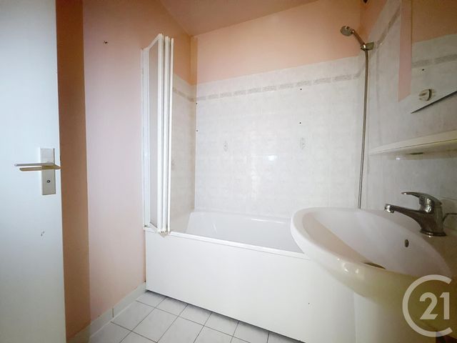 Appartement F4 &agrave; vendre - 4 pi&egrave;ces - 83,85 m2 - Melun - 77 - ILE-DE-FRANCE