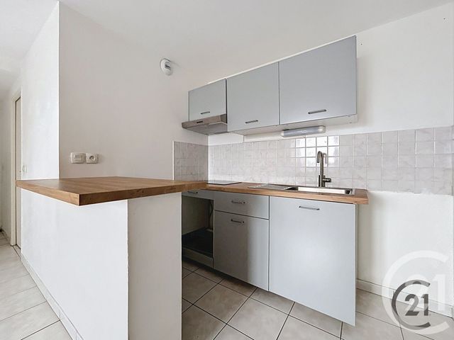 Appartement Duplex &agrave; vendre - 2 pi&egrave;ces - 30,02 m2 - Melun - 77 - ILE-DE-FRANCE