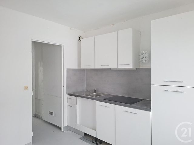 Appartement F5 &agrave; vendre - 5 pi&egrave;ces - 104,54 m2 - Melun - 77 - ILE-DE-FRANCE