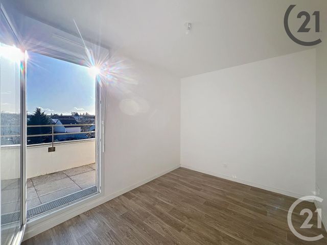 Appartement F4 &agrave; louer - 4 pi&egrave;ces - 84,82 m2 - Dammarie Les Lys - 77 - ILE-DE-FRANCE