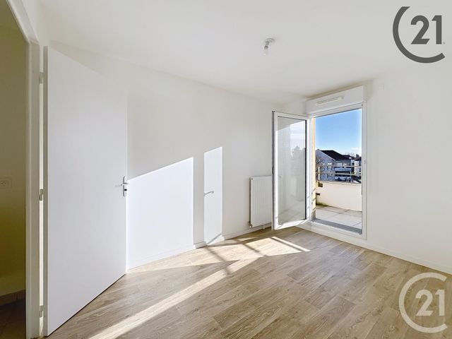 Appartement F4 &agrave; louer - 4 pi&egrave;ces - 84,82 m2 - Dammarie Les Lys - 77 - ILE-DE-FRANCE