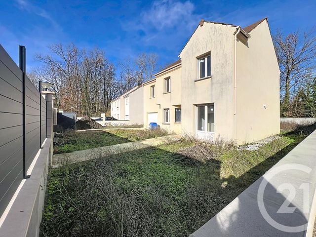 Maison &agrave; louer - 5 pi&egrave;ces - 137,35 m2 - Dammarie Les Lys - 77 - ILE-DE-FRANCE