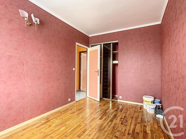 Appartement F4 &agrave; louer - 4 pi&egrave;ces - 64,27 m2 - Melun - 77 - ILE-DE-FRANCE