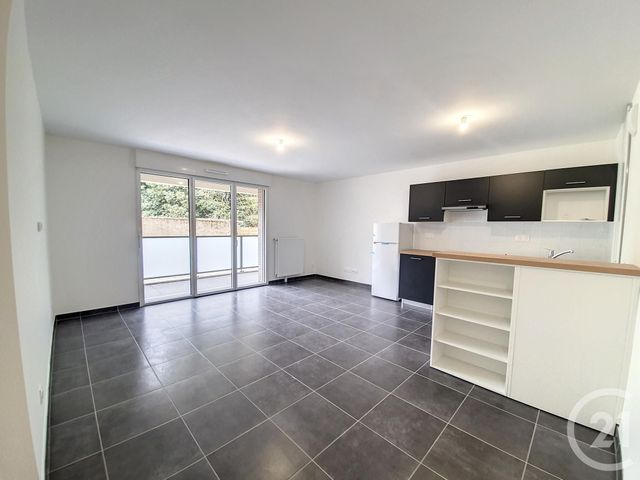 Appartement F3 &agrave; louer - 3 pi&egrave;ces - 66,20 m2 - Melun - 77 - ILE-DE-FRANCE