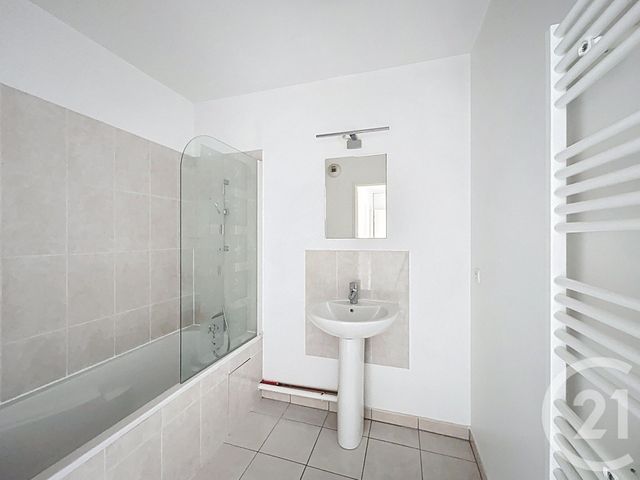 Appartement F3 &agrave; vendre - 3 pi&egrave;ces - 65,87 m2 - Dammarie Les Lys - 77 - ILE-DE-FRANCE