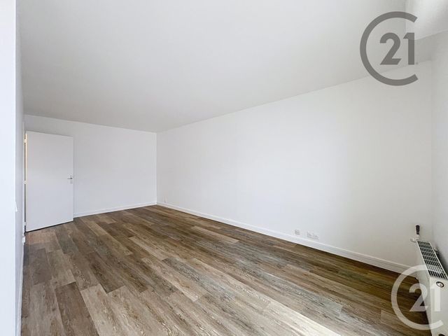 Appartement F1 &agrave; louer - 1 pi&egrave;ce - 35,80 m2 - Melun - 77 - ILE-DE-FRANCE