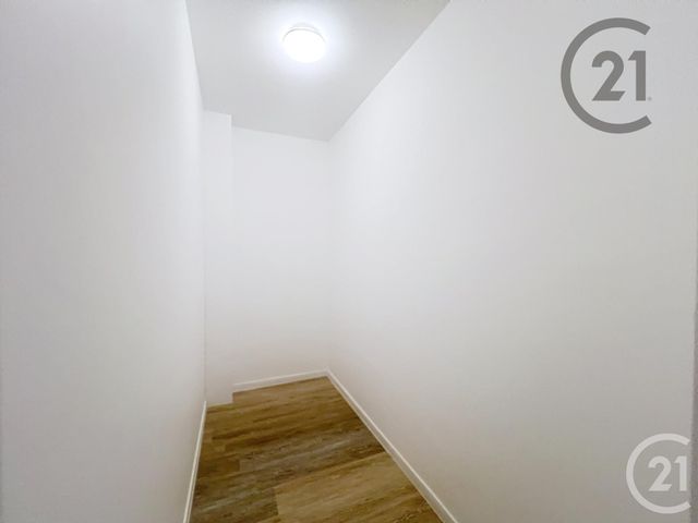 Appartement F1 &agrave; louer - 1 pi&egrave;ce - 35,80 m2 - Melun - 77 - ILE-DE-FRANCE