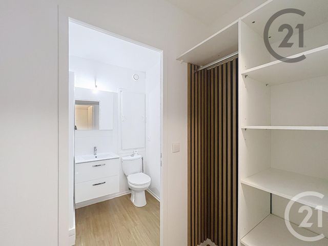 Appartement F1 &agrave; louer - 1 pi&egrave;ce - 35,80 m2 - Melun - 77 - ILE-DE-FRANCE