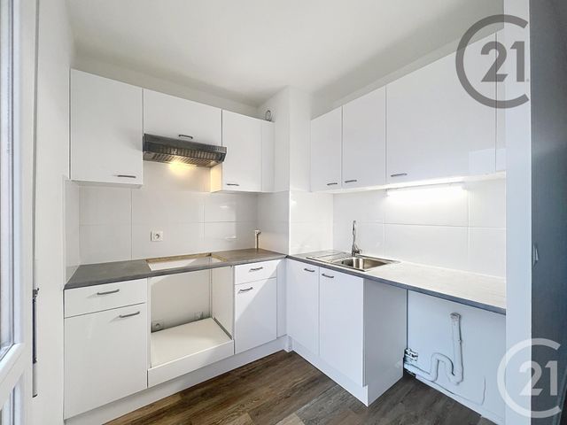 Appartement F1 &agrave; louer - 1 pi&egrave;ce - 35,80 m2 - Melun - 77 - ILE-DE-FRANCE