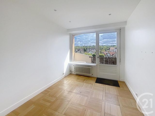 Appartement F5 &agrave; vendre - 5 pi&egrave;ces - 106,50 m2 - Melun - 77 - ILE-DE-FRANCE