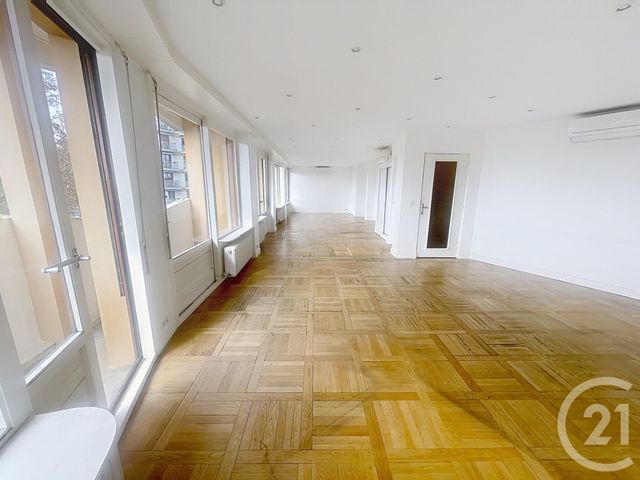 Appartement F5 &agrave; vendre - 5 pi&egrave;ces - 106,50 m2 - Melun - 77 - ILE-DE-FRANCE