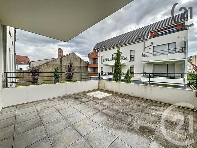 Appartement F3 &agrave; louer - 3 pi&egrave;ces - 61,35 m2 - Melun - 77 - ILE-DE-FRANCE