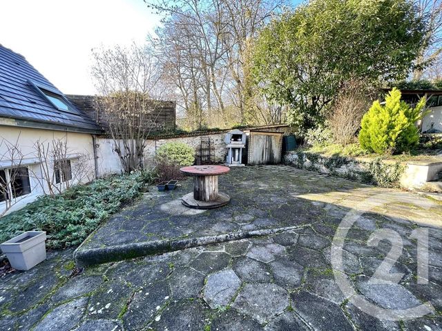 Maison &agrave; louer - 3 pi&egrave;ces - 71 m2 - Le Mee Sur Seine - 77 - ILE-DE-FRANCE