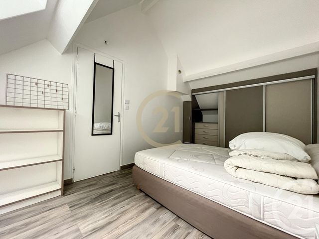 Maison &agrave; louer - 3 pi&egrave;ces - 71 m2 - Le Mee Sur Seine - 77 - ILE-DE-FRANCE