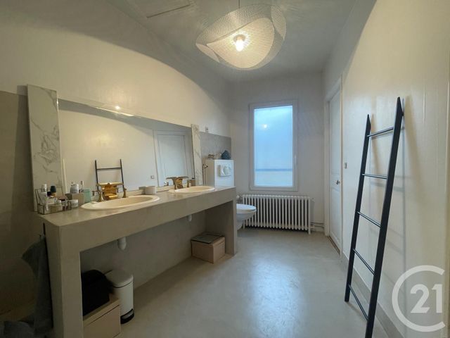 Appartement F5 &agrave; vendre - 5 pi&egrave;ces - 111,06 m2 - Melun - 77 - ILE-DE-FRANCE