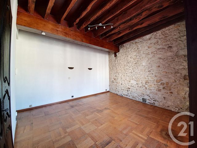 Appartement F1 &agrave; louer - 1 pi&egrave;ce - 27,10 m2 - Melun - 77 - ILE-DE-FRANCE