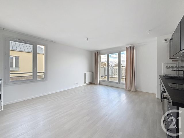 Appartement F3 &agrave; louer - 3 pi&egrave;ces - 65,33 m2 - Melun - 77 - ILE-DE-FRANCE