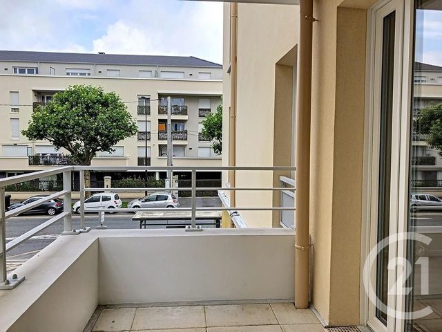 Appartement F2 &agrave; louer - 2 pi&egrave;ces - 40,25 m2 - Melun - 77 - ILE-DE-FRANCE