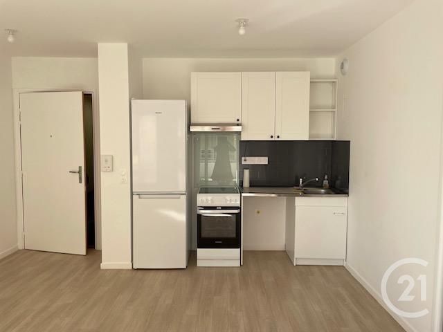 Appartement F2 &agrave; louer - 2 pi&egrave;ces - 40,25 m2 - Melun - 77 - ILE-DE-FRANCE