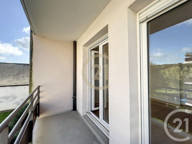 Appartement Studio &agrave; louer - 1 pi&egrave;ce - 26,12 m2 - Melun - 77 - ILE-DE-FRANCE